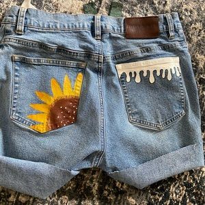 Hand painted Ralph Lauren shorts size 6 fit a 2